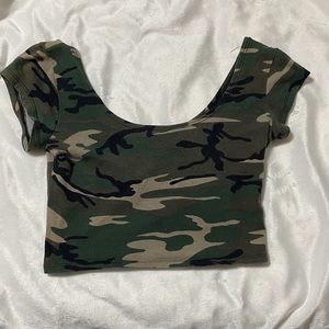 Camo crop top
